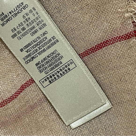 Burberry Cashmere Wrap/Shawl Scarf. - Picture 11 of 15